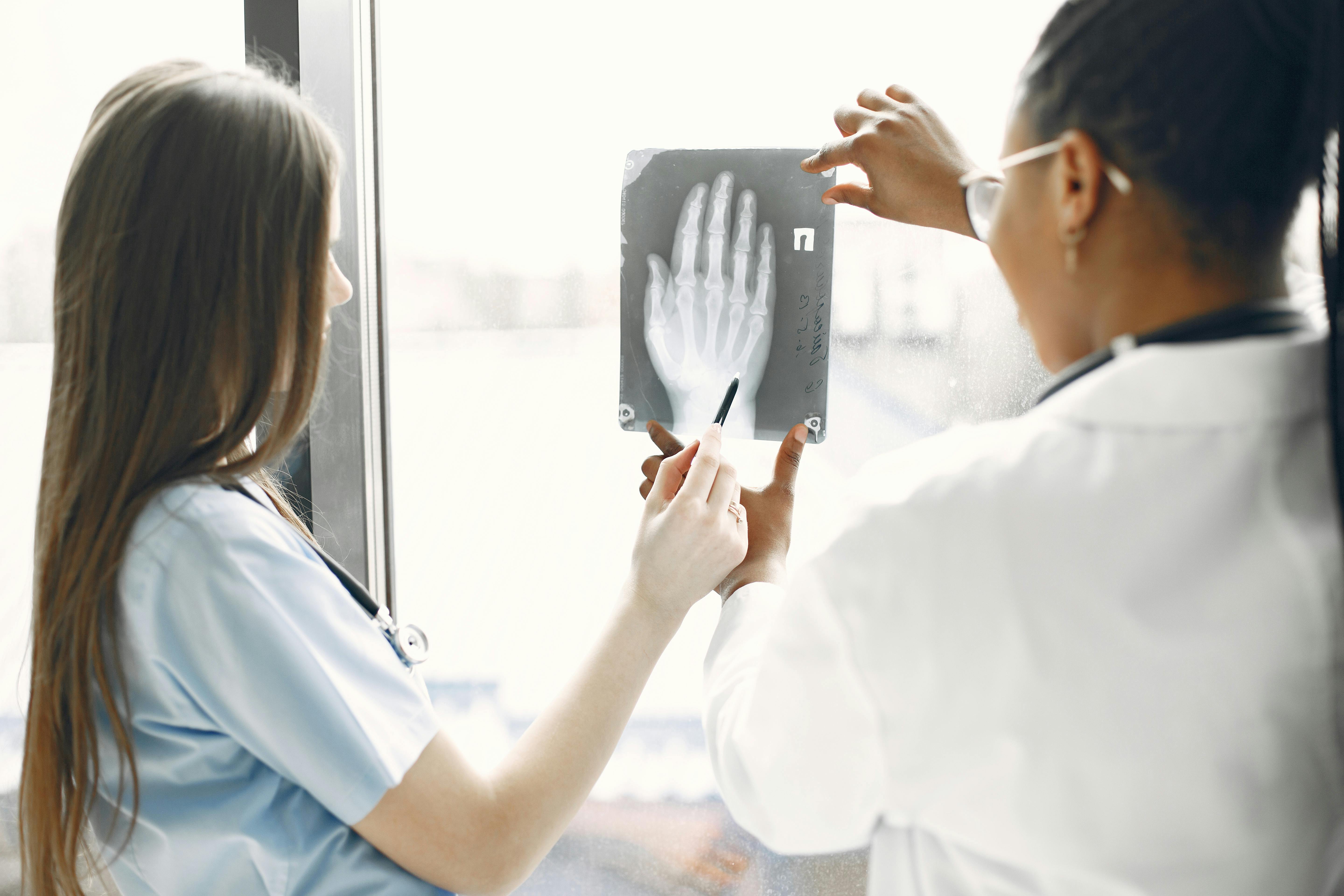 Knee replacement recovery with walker and physical therapy — AllCare Store
