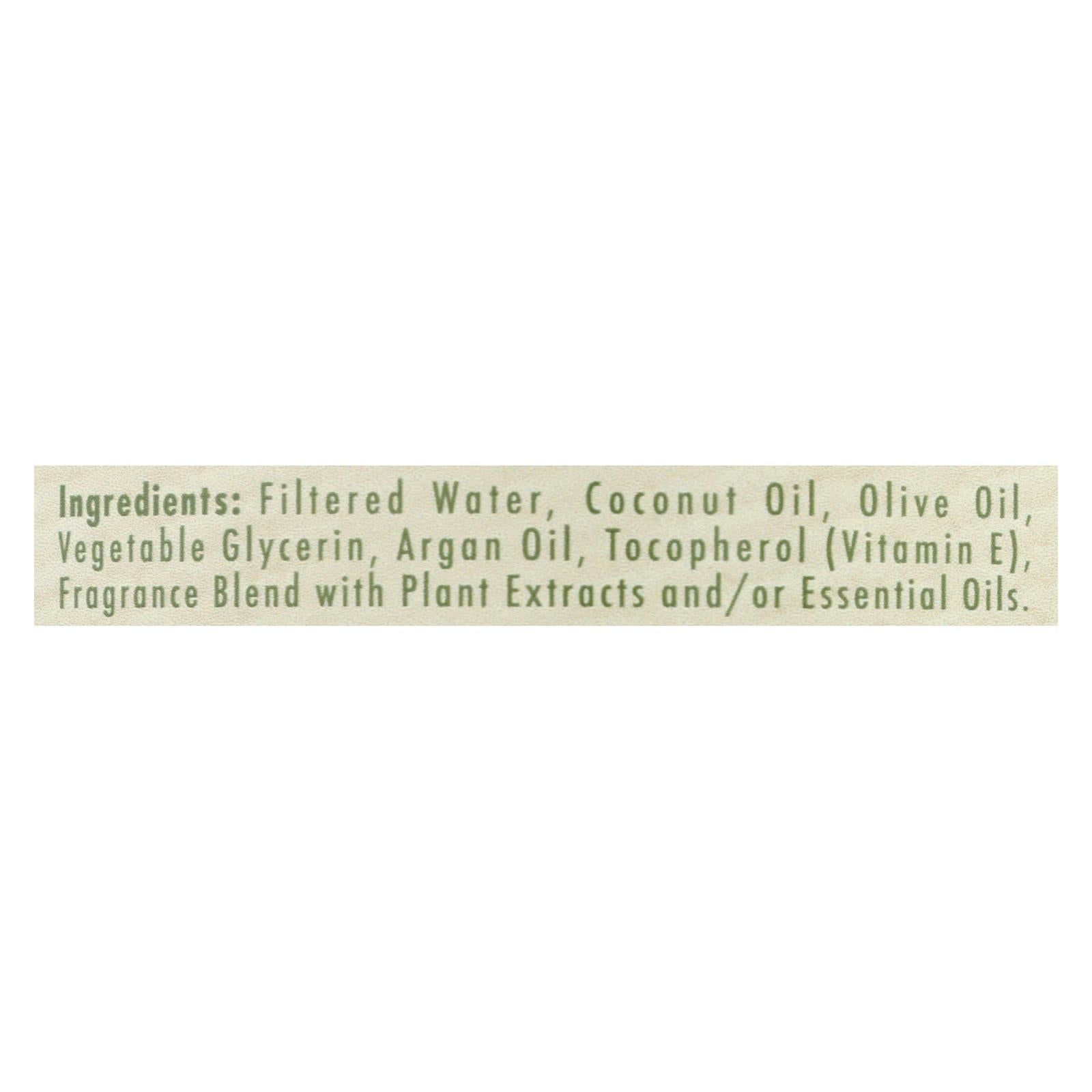 a la maison liquid hand soap rosemary mint 33 8 fl oz
