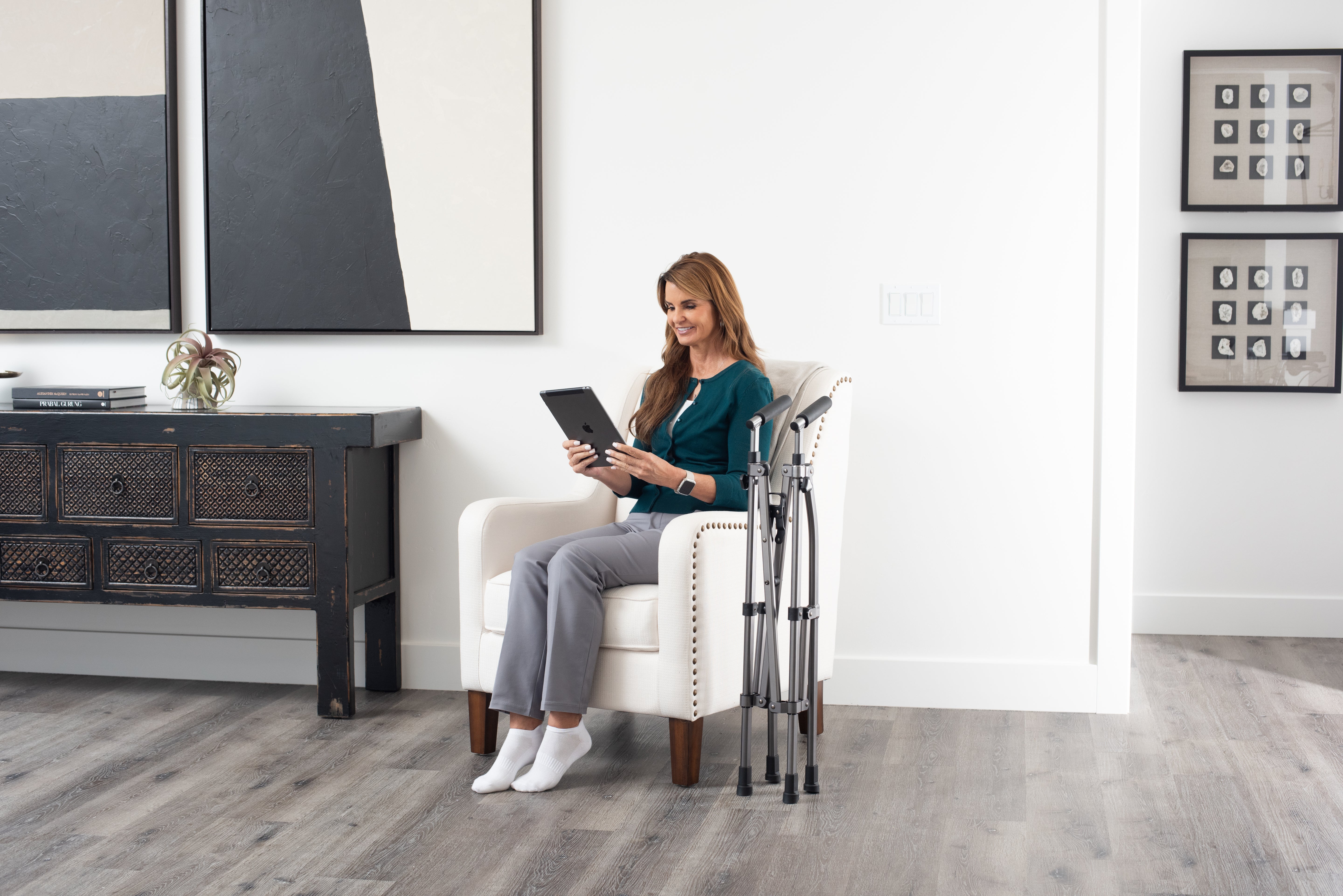 Wonder Walker Lite - Lightweight and Portable Walking Aid for Enhanced Mobility and Support