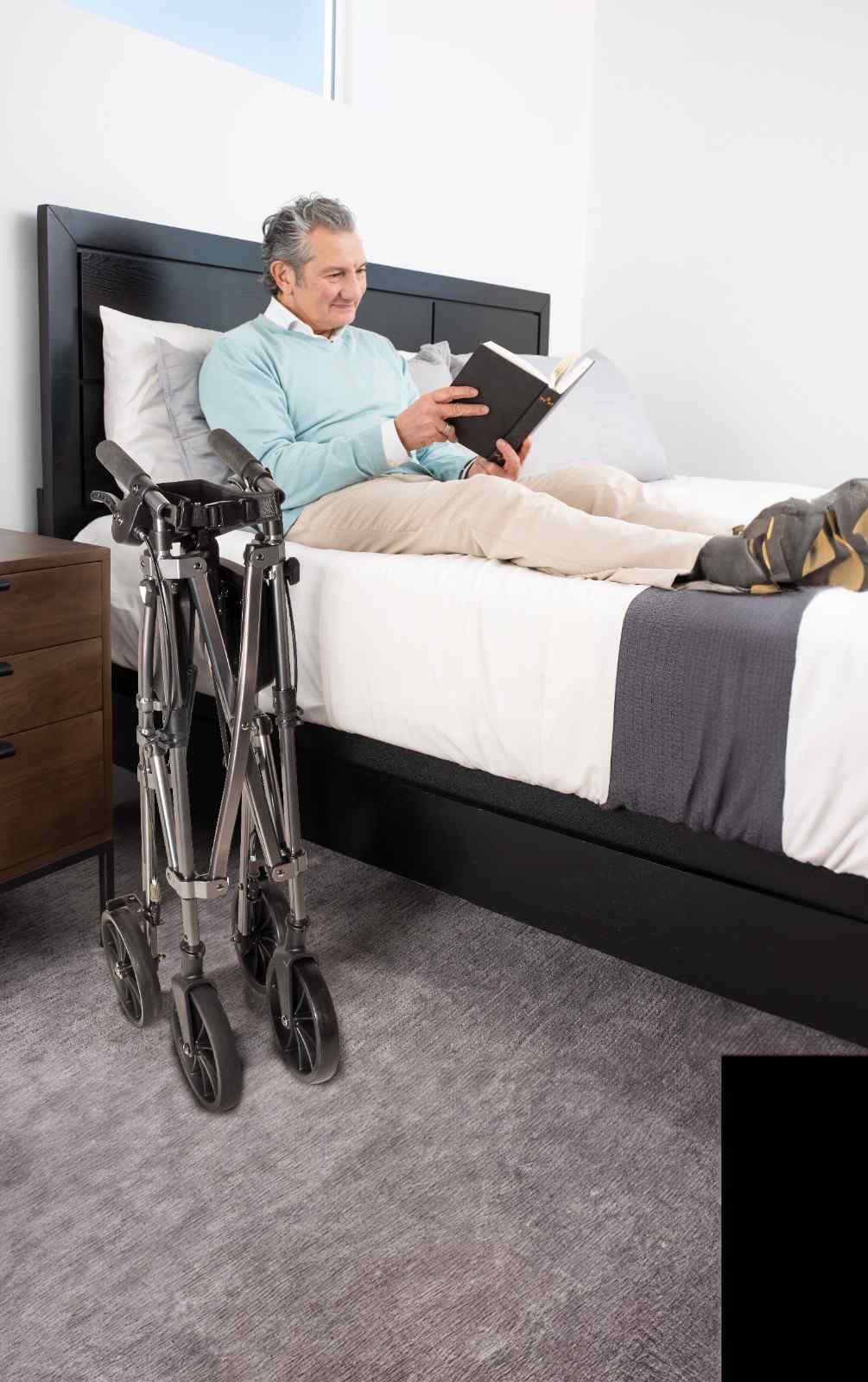 Wonder Rollator Plus with 8" Wheels - Lightweight & Durable Mobility Aid for Comfort & Stability. Ideal for Indoor & Outdoor Use. Easy to Maneuver & Fold.