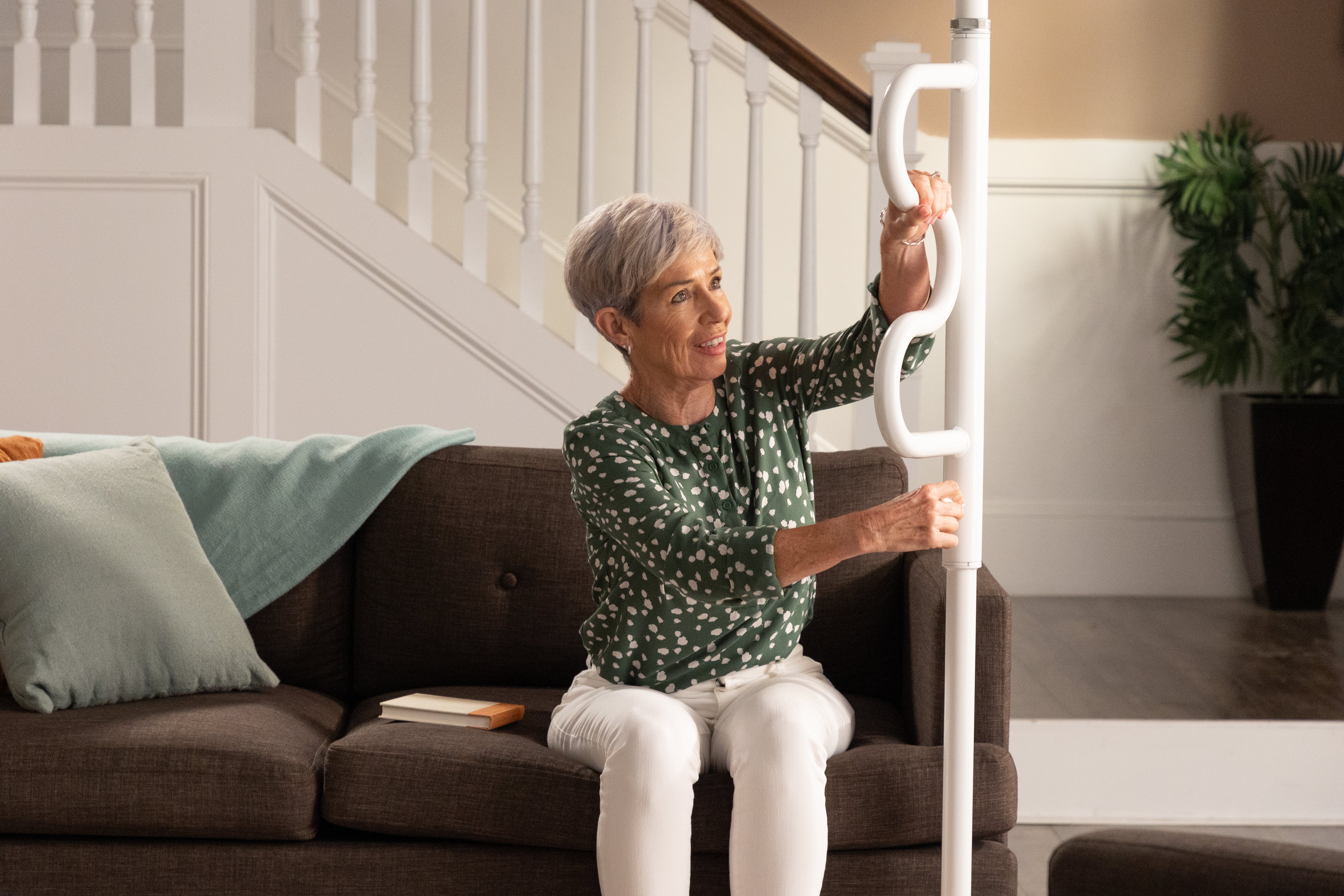 Wonder Pole HD - Heavy-Duty Adjustable Pole for Versatile Home Use, Ideal for Strength Training, Stability & Support. Enhance Your Space with Ease!