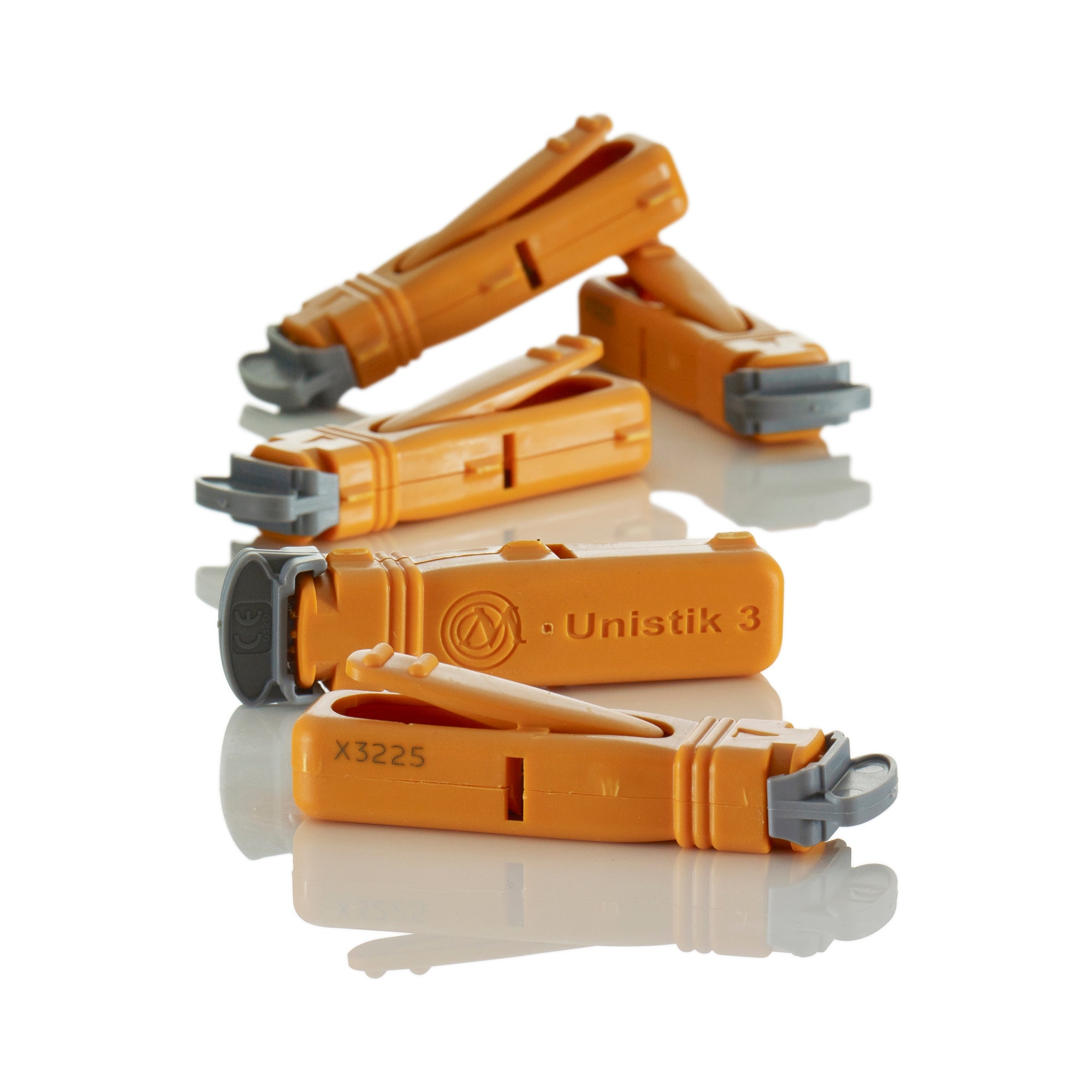 Safety Lancet Unistik 3 21 Gauge Retractable Push Button Activation Finger, Packaging Type- Box