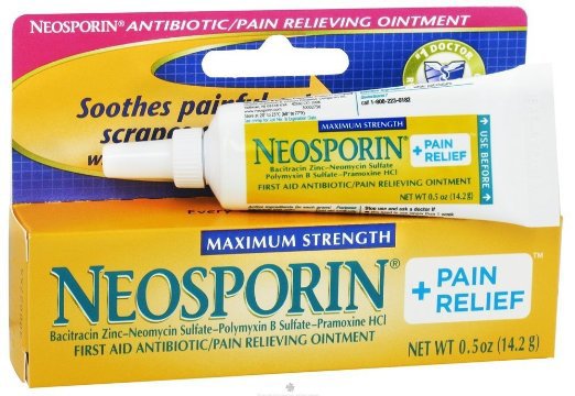 First Aid Antibiotic with Pain Relief Bacitracin / Neomycin / Polymyxin B / Pramoxine HCl Neosporin + Pain Relief Ointment 0.5 oz. Tube