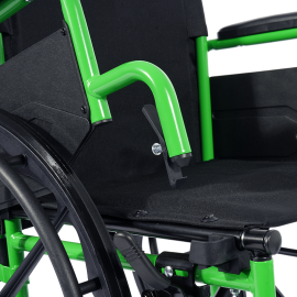 greenline wheelchair 20x16 with foot rest