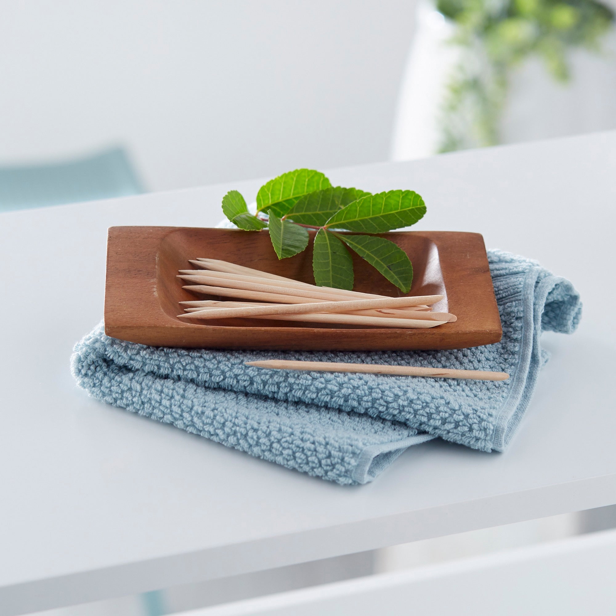 manicure stick mckesson 4 5 inch 100 white birch packaging type box