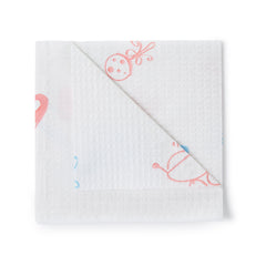 Scale Liner Paper Tidi 13 Inch Width 22 Inch Length Print (Pins, Bottles and Carriages) Smooth, Packaging Type- Case