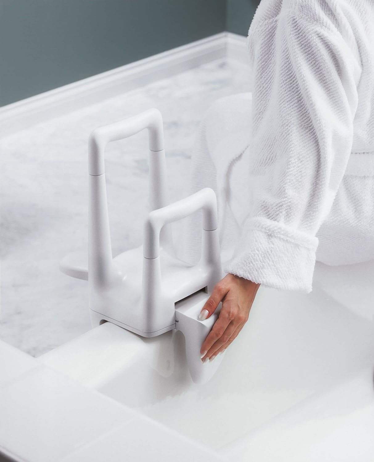 moen dual tub grip locking