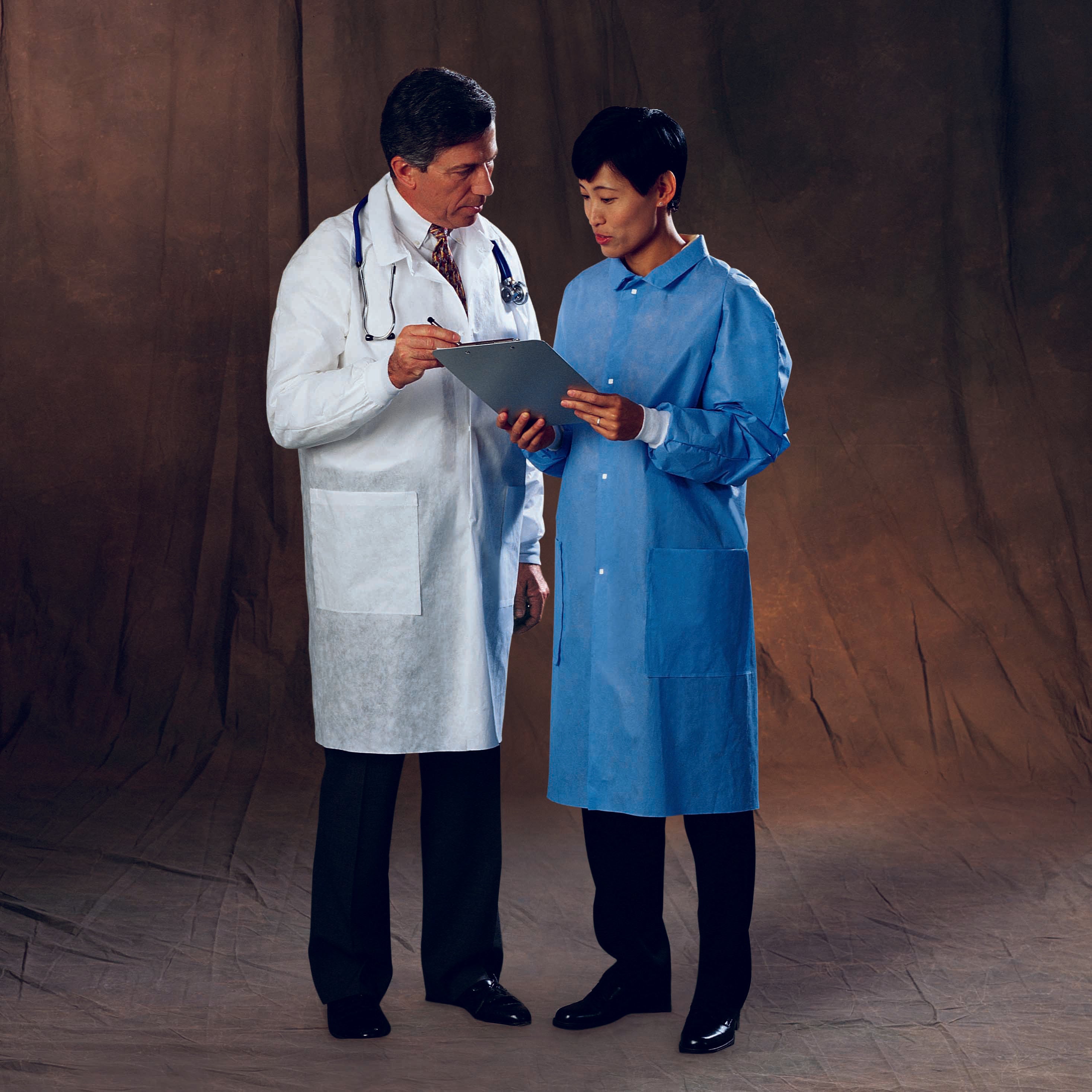 Lab Coat Basic White Large Knee Length 3-Layer SMS Disposable
