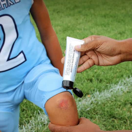 silvrstat silver gel dressing 1 oz silvrstat silver wound gel mk872359ea