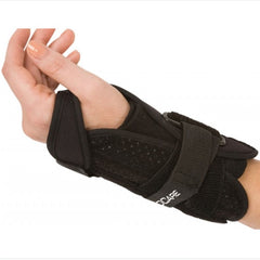 Wrist Brace ProCare Quick Fit Felt / Nylon Right Hand Black One Size Fits Most