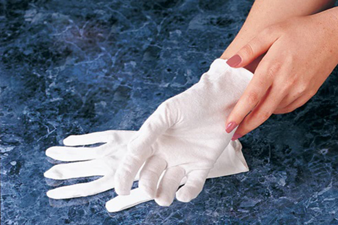 Tips for Using Cotton Gloves