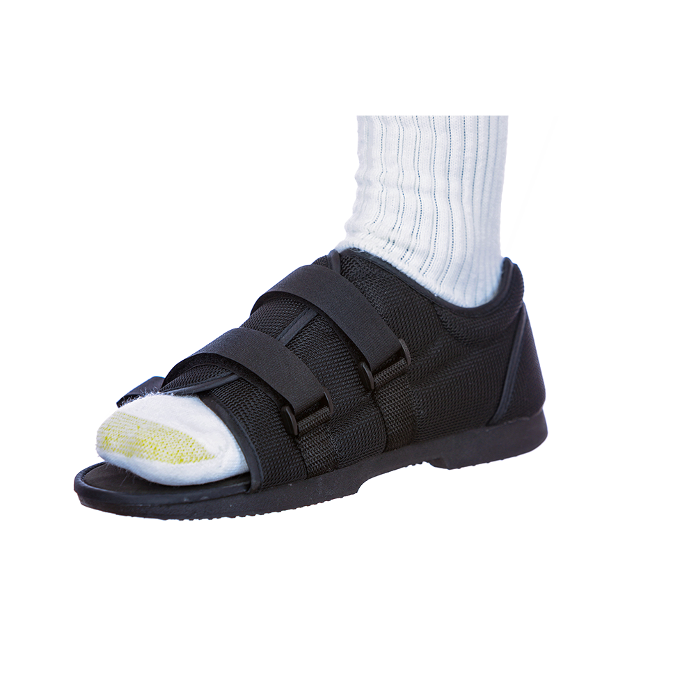 Post-Op Shoe Medium Female Black,Packaging Type- Each