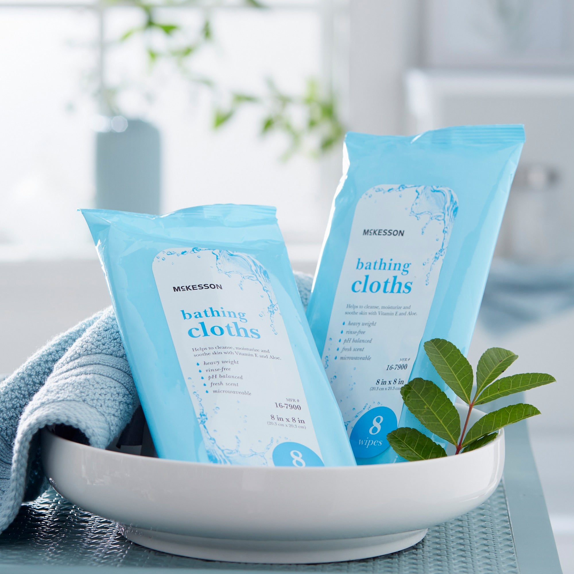 Rinse-Free Bath Wipe McKesson Soft Pack Scented 8 Count, Packaging Type- Case