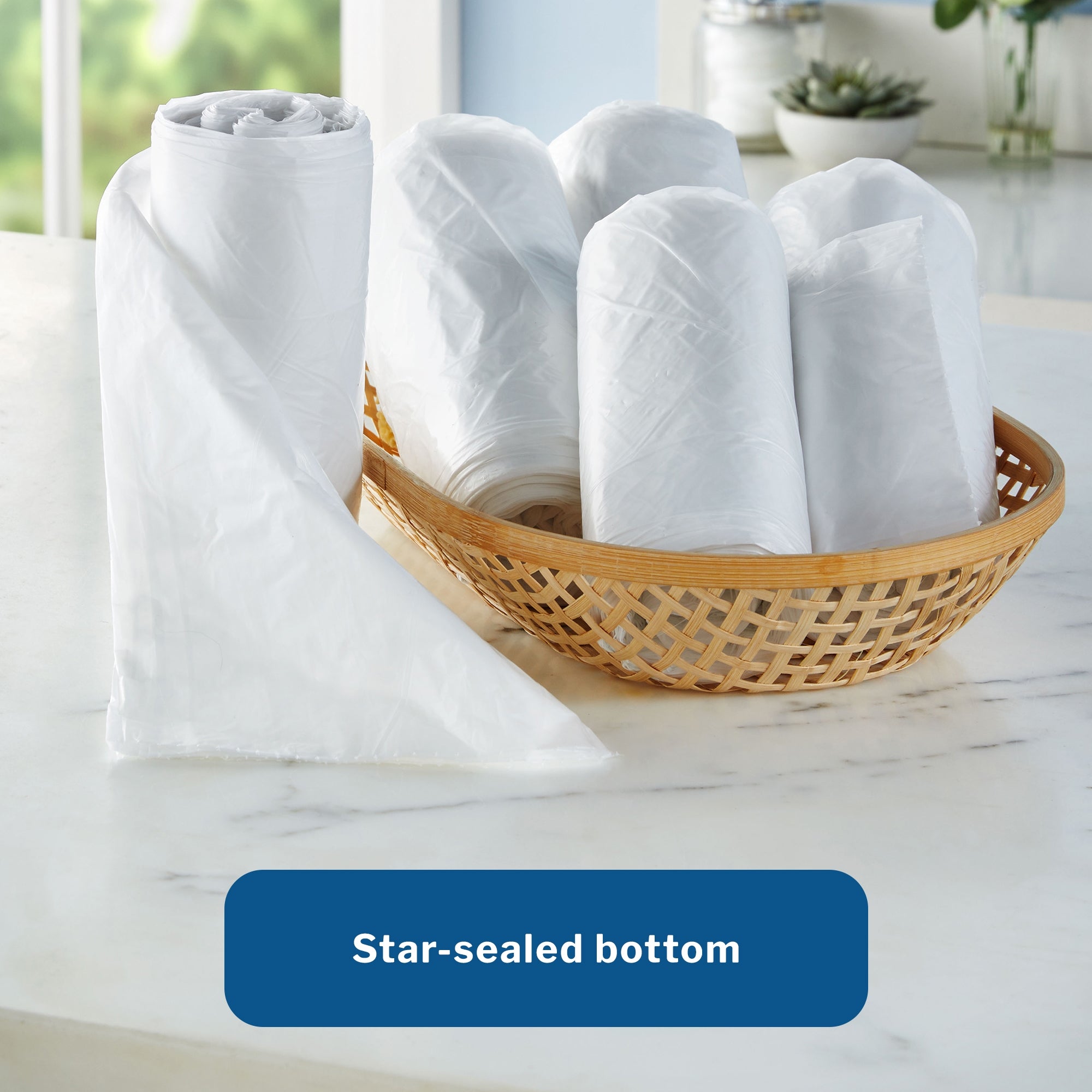 Clear LLDPE trash bags leak proof design