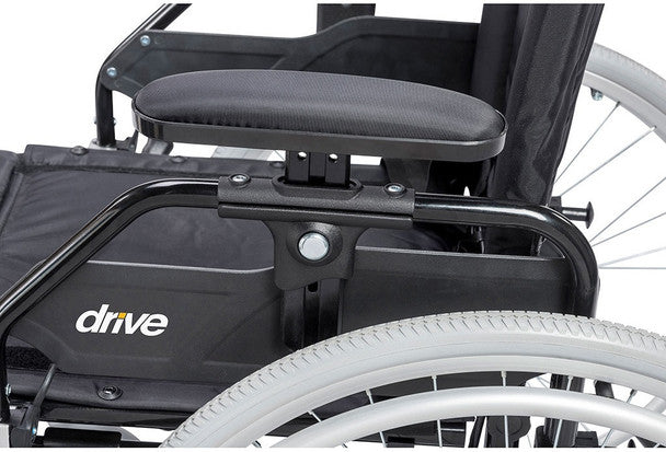 Drive Medical K516FBADDA-ELR Lynx Ultra Lightweight K5 Wheelchair 16inch