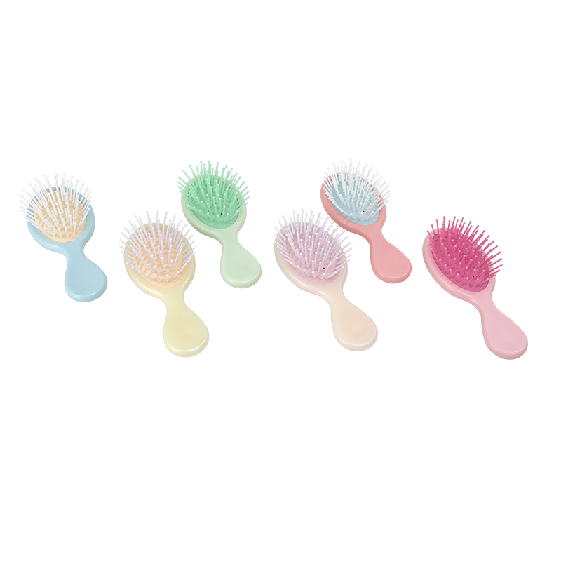 Dynarex Mini Detangling Brush