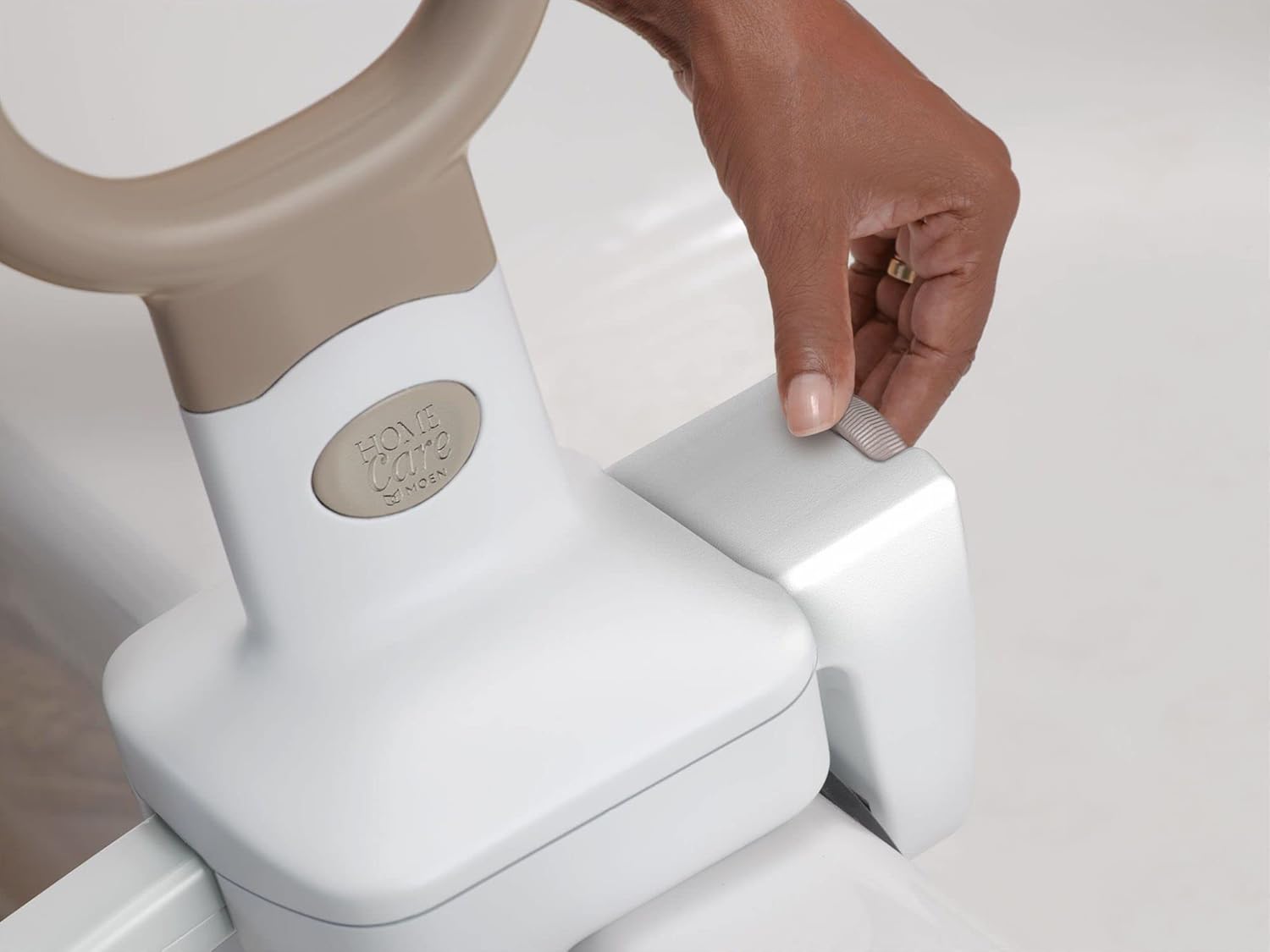 Moen Tub Grip  Secure Lock