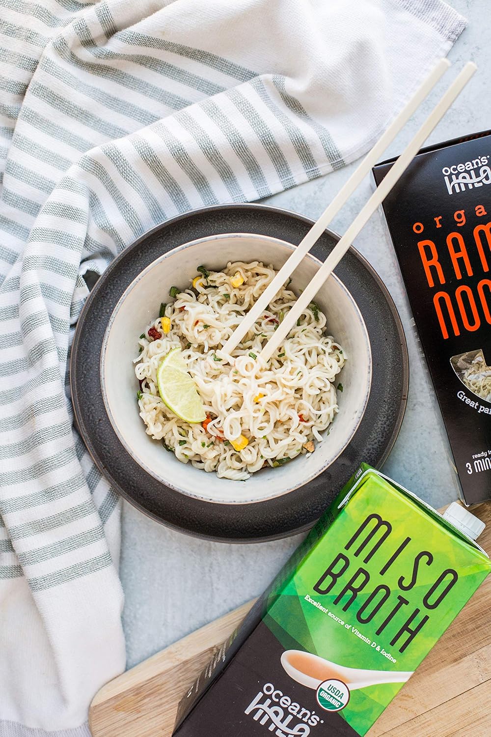 oceans halo broth miso case of 6 32 fz