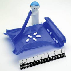 Ambidextrous Pill Counter 7 3/4 X 6 1/4 X 1 1/2 Inch, Polyethylene, With Spatula