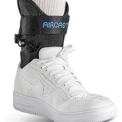 Airlift Pttd Brace Right  Medium